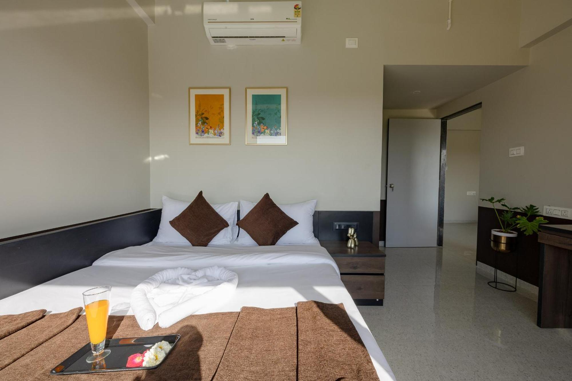 Saavi Suites Daman Eksteriør billede